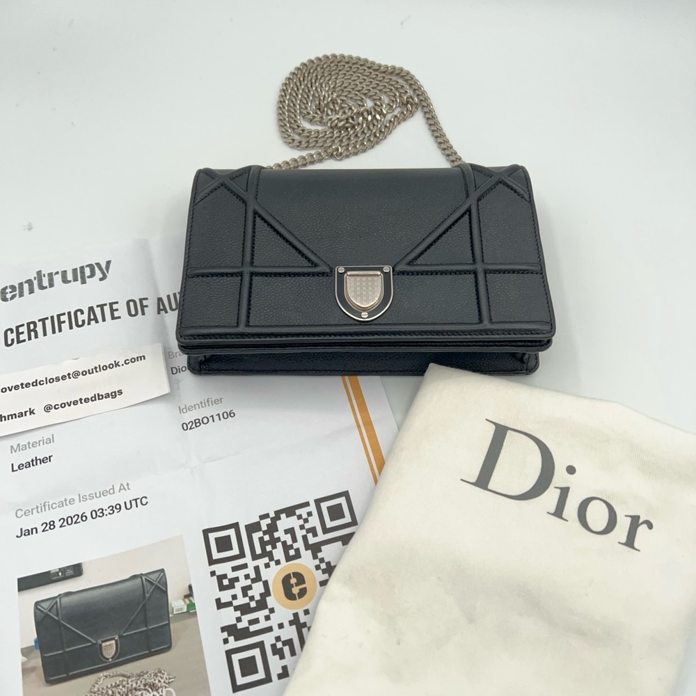 Stunning Diorama Wallet on Chain w/w/Entrupy COA and Dior Dust Bag